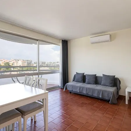 Tac - Terrace 5